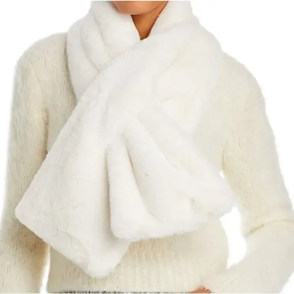 APPARIS Ivory Bambi White Faux Fur Neck Scarf NWT ☆ MSRP 92.00 - Picture 1 of 5